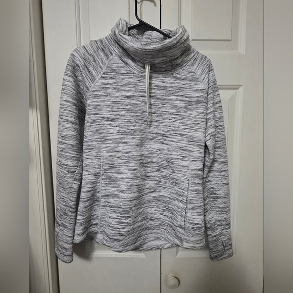 Marmot Tops - Marmot Annie Pullover Women's Size Small Grey/white